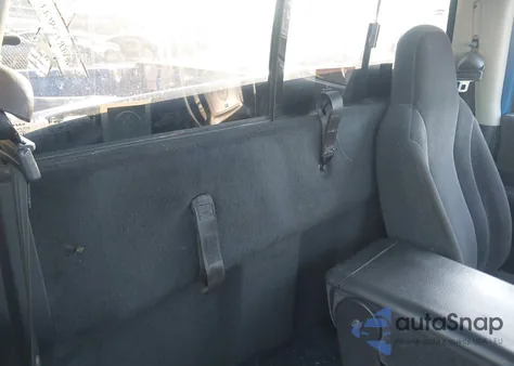 2001 Dodge Dakota Slt/Sport from USA, damaged, VIN 1B7GG26X71S103240